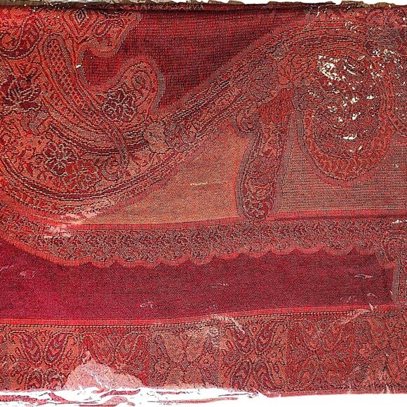 Pashmina Silk Scarf - New in Packaging. Red! - Inventory Reduction - Picture 2 of 2